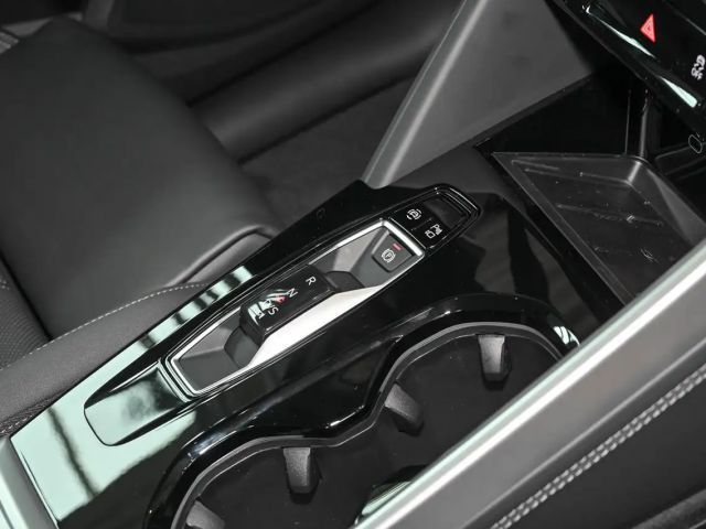 Audi Q5 SUV edition one mit Akzenten Schwarz TDI quattr