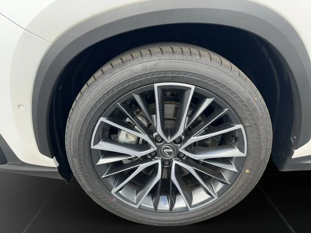 Lexus NX 450h Luxury Line