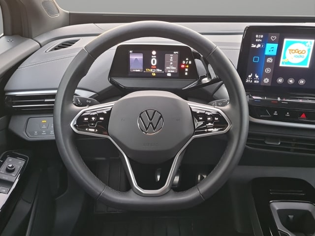 Volkswagen ID.5 +AHK+NAVI+PDC+ACC+SHZ+LED+APPCONN+19"LMRÄDER