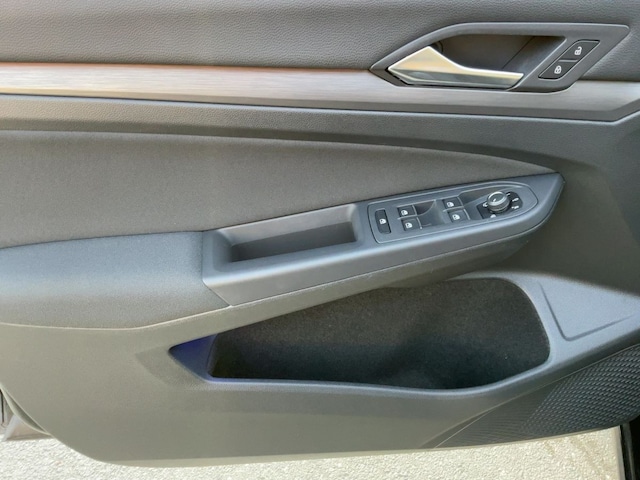 Volkswagen Golf 1.5 TSI Golf VIII Style