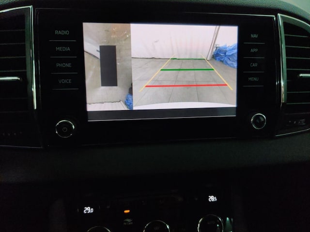 Skoda Karoq 1.5 TSI Lounge Tour