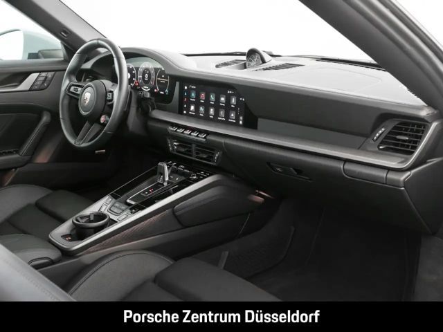 Porsche 992 Cabrio Carrera S