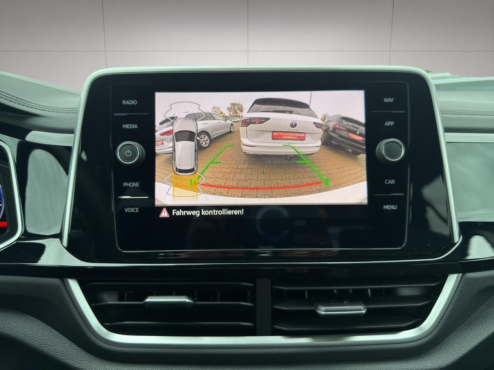 Volkswagen T-Roc 1.5 TSI DSG R-Line