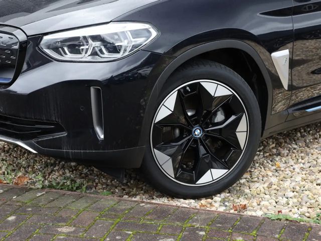 BMW iX3 Impressive iX3