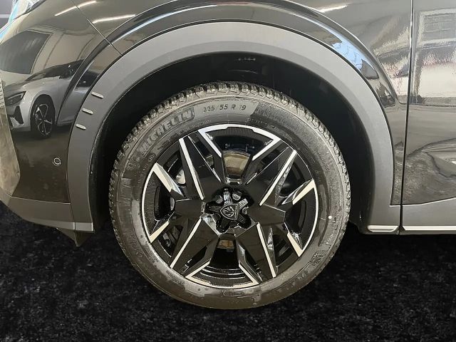 Peugeot 5008 GT-Line Hybrid