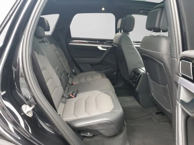 Volkswagen Touareg 3.0 V6 TSI R-Line