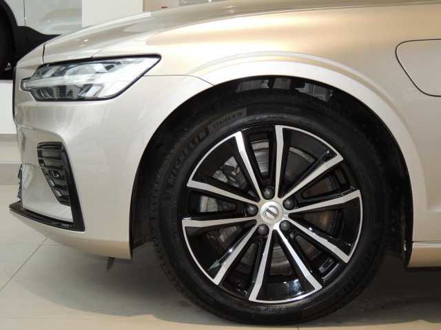 Volvo V60 AWD Dark Plus Recharge T6