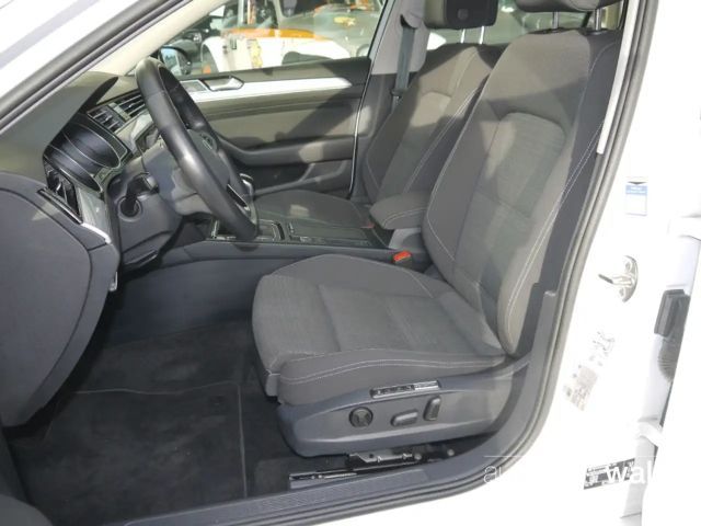 Volkswagen Passat Business Variant