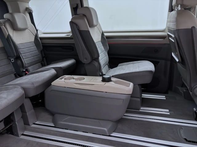 Volkswagen Multivan 2.0 TDI DSG Style T7