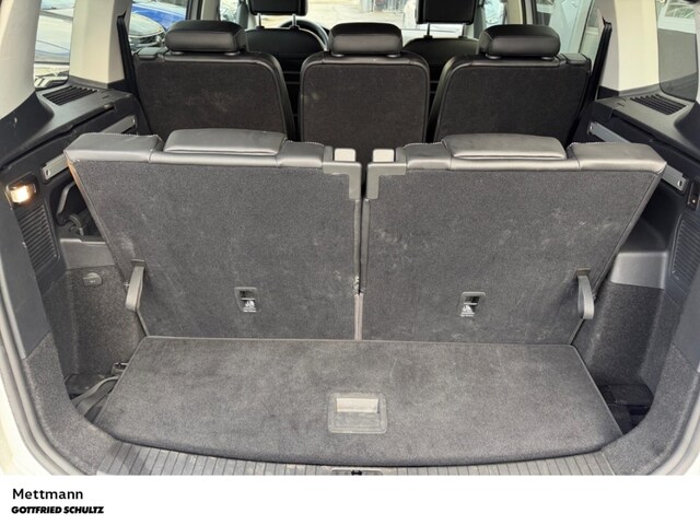 Volkswagen Touran 1.5 TSI DSG