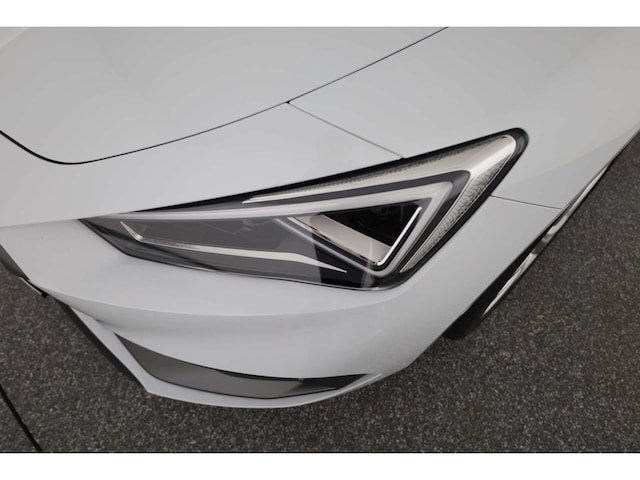 Seat Leon 1.5 eTSI FR-lijn Sportstourer