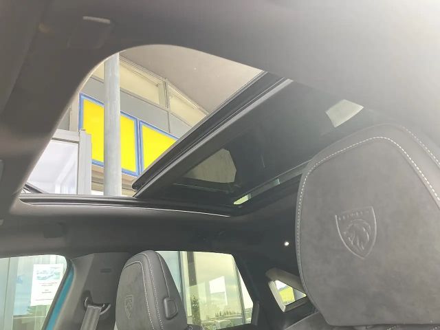 Peugeot E-3008 73Kwh