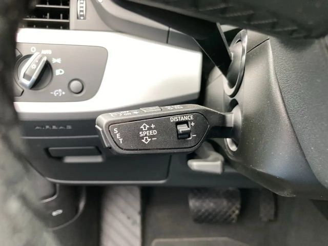 Audi A4 40 TDI Quattro S-Line