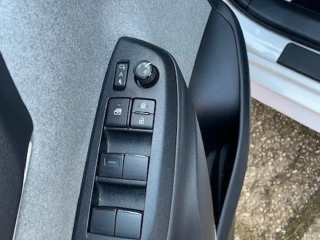 Toyota Yaris Hybride Lounge VVT-i