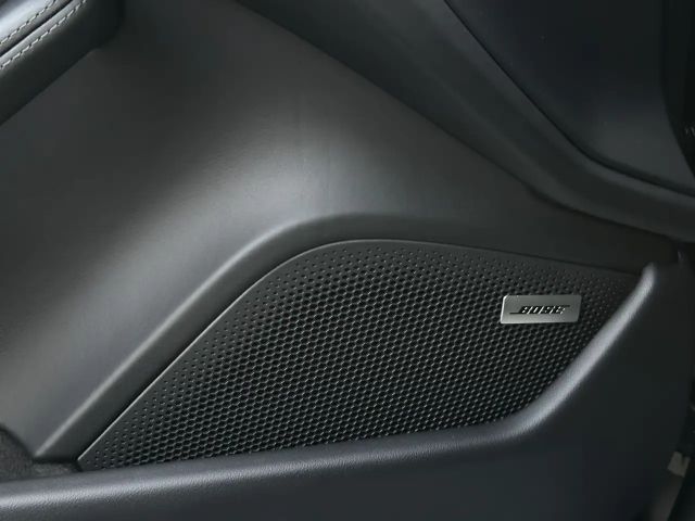 Porsche Taycan 4 Cross Turismo