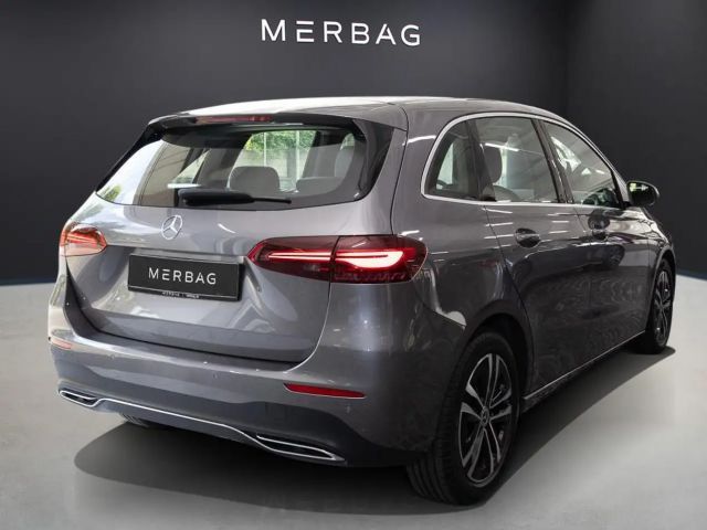 Mercedes-Benz B 180 W-Paket ParkAss. LED SpurH el.Heck LM KAM