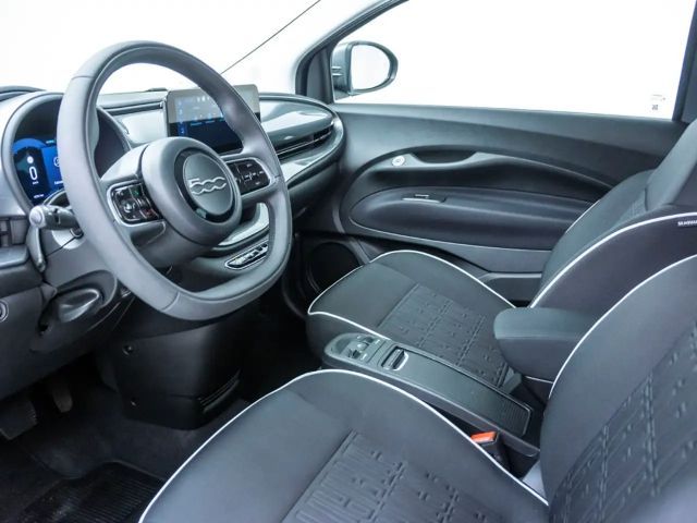 Fiat 500e Elektro Verkehrszeichenerk. PDCv+h  Notbremsass.(1