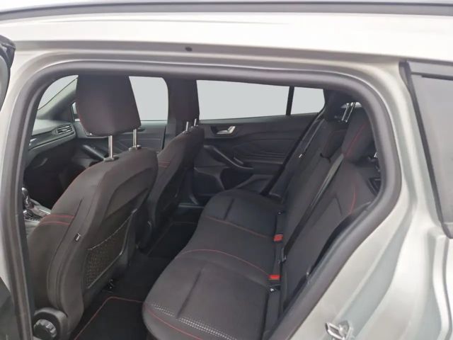 Ford Focus EcoBoost ST Line Wagon