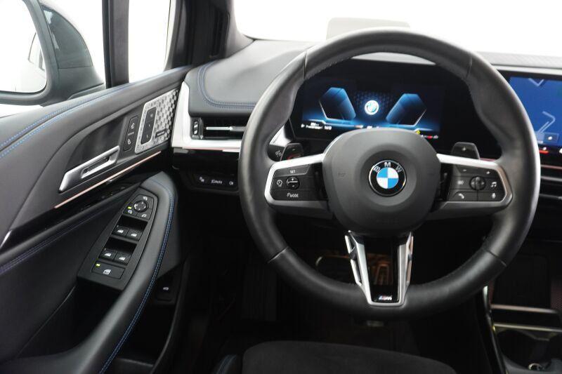 BMW 220 220i Active Tourer