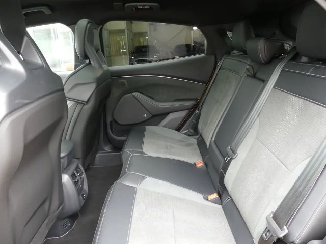 Ford Mustang Mach-E AWD GT