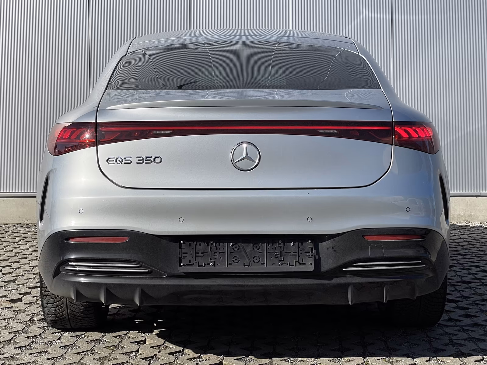 Mercedes-Benz EQS 350 Sedan