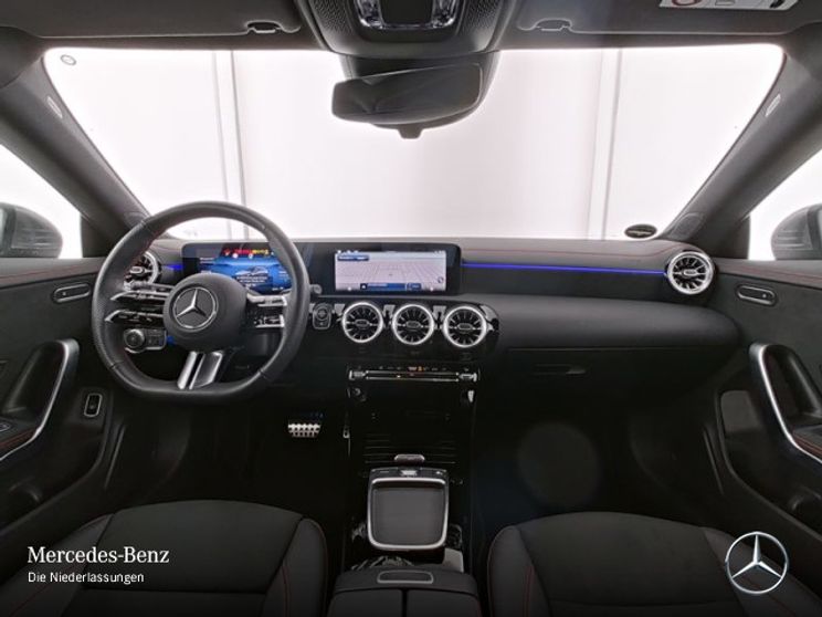 Mercedes-Benz CLA 200 AMG Line Shooting Brake