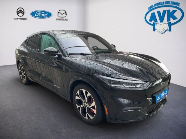 Ford Mustang Mach-E AWD Premium