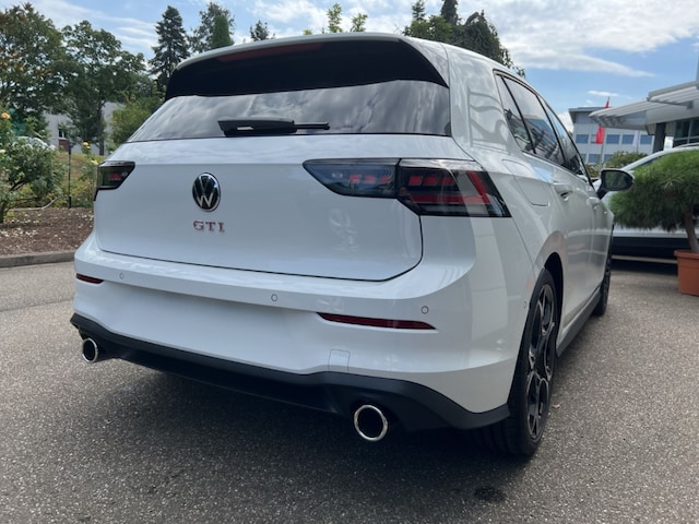 Volkswagen Golf 2.0 TSI DSG