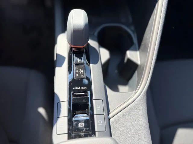 Toyota C-HR Active Hybride Plug-in