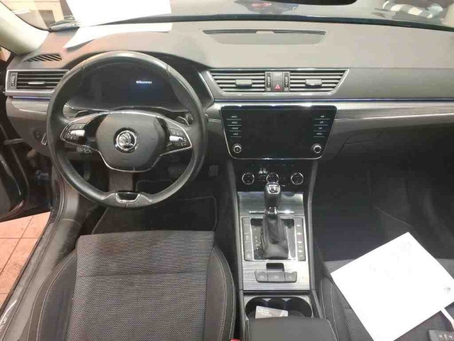 Skoda Superb 2.0 TDI Combi Style Style