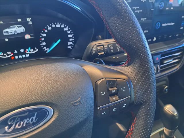 Ford Focus EcoBoost ST Line Wagon