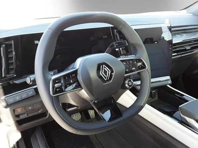 Renault Espace E-Tech Iconic