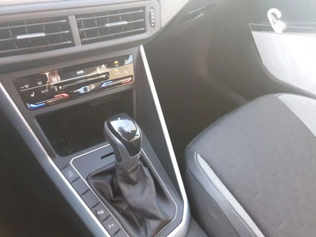 Volkswagen Taigo 1.0 TSI DSG