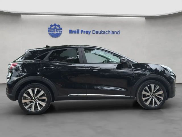 Ford Puma EcoBoost Titanium