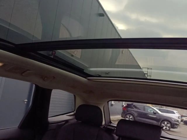 Volvo XC60 AWD Dark Plus T6