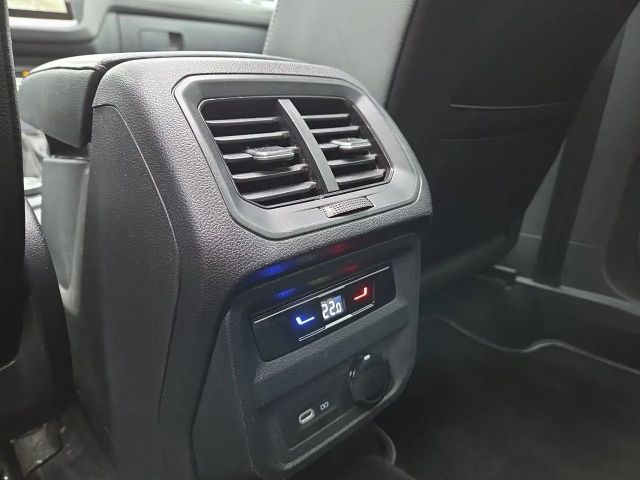 Volkswagen Tiguan Allspace DSG R-Line Style