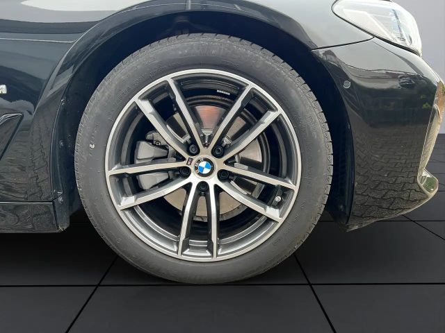 BMW 520 520d M-Sport Touring