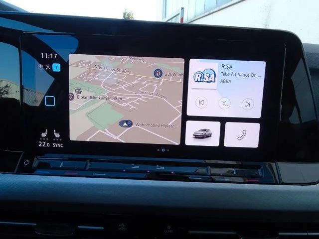 Volkswagen Golf Life