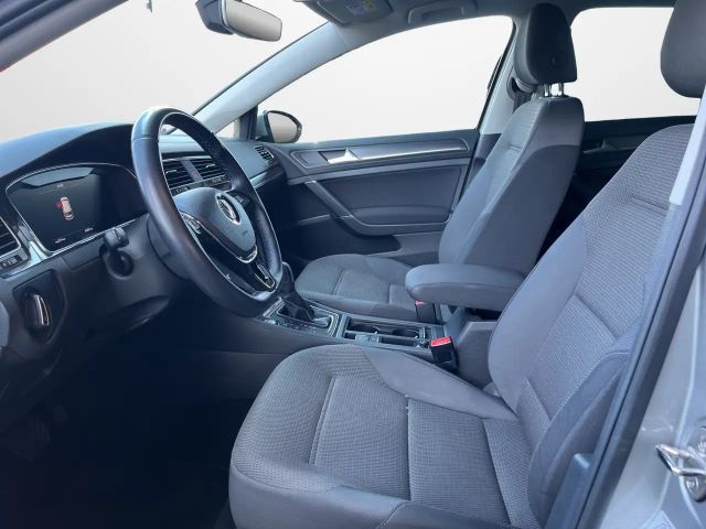 Volkswagen Golf Comfortline e-Golf