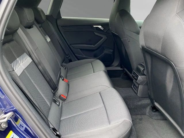 Audi A3 30 TFSI S-Tronic Sedan Sportback