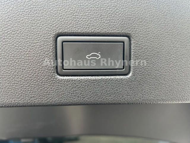 Volkswagen T-Roc 1.5 TSI DSG R-Line