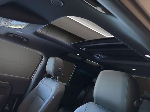 Land Rover Defender 90 D200 Dynamic SE