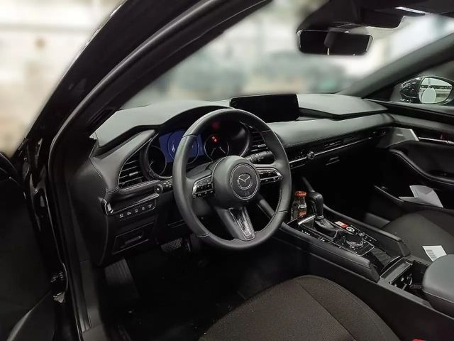 Mazda 3 Exclusive-line