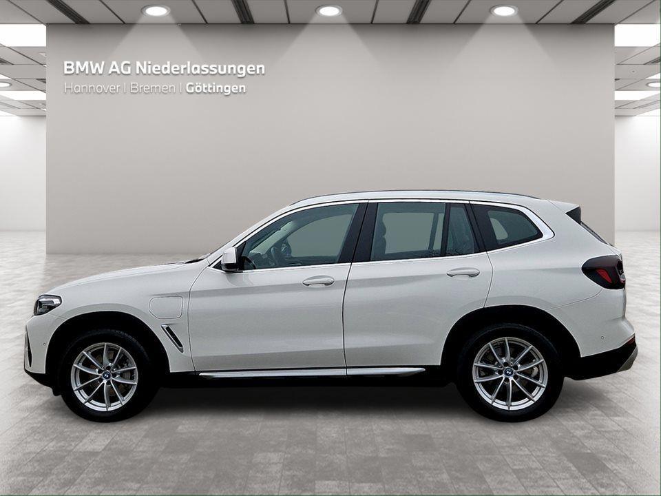BMW X3 xDrive30e