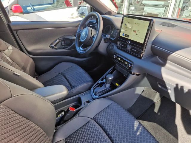 Toyota Yaris Hatchback Hybride Style