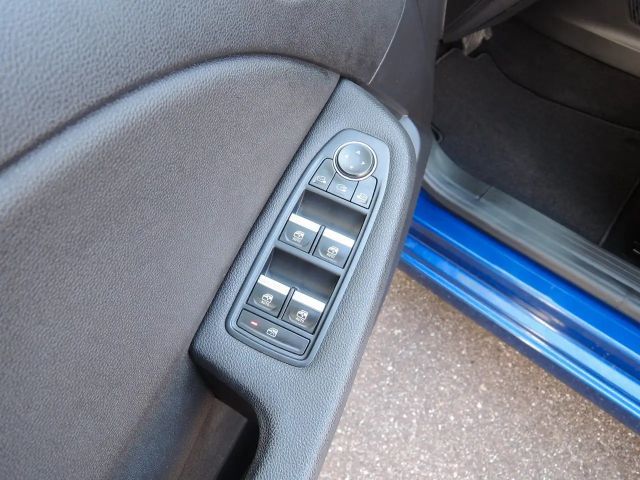 Renault Clio E-Tech Experience Hybrid