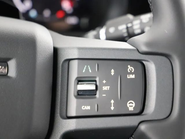 Land Rover Defender 110 Dynamic SE