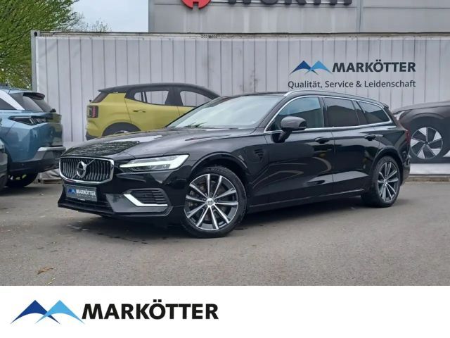 Volvo V60 AWD Core Recharge T6