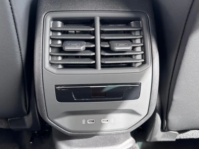 Seat Leon 1.5 eTSI DSG FR-lijn Sportstourer
