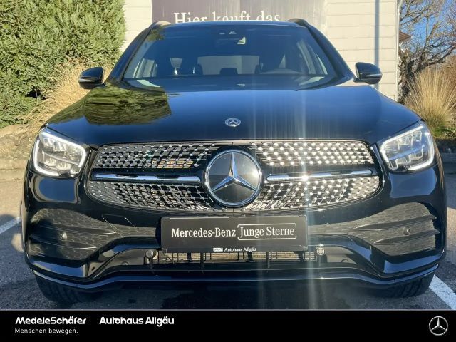 Mercedes-Benz GLC 300 4MATIC AMG Line